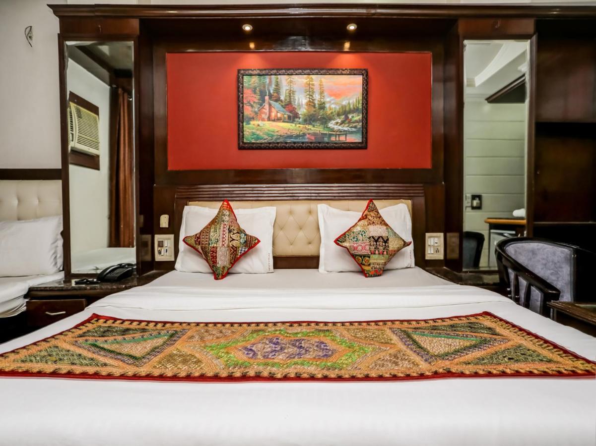 Staybook Geeson- Railway Station 3* New Delhi
